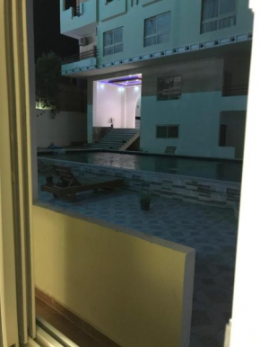 Cozy one bedroom apartment with pool